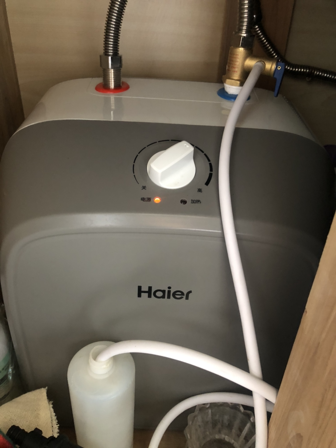 海尔(Haier)小厨宝10升上出水 热水宝厨房即热电热水器2000W速热 暖水小型储水式卫生间小体积小尺寸晒单图