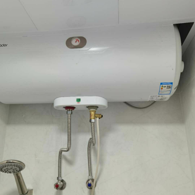 海尔出品统帅电热水器50升即热式1500w速热恒温储水式家用出租房小型