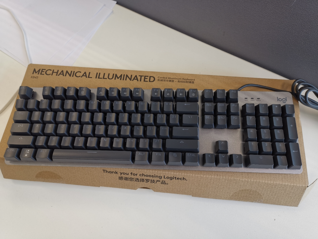 罗技(logitech)k845机械键盘(红轴)游戏有线键盘全尺寸办公家用背光
