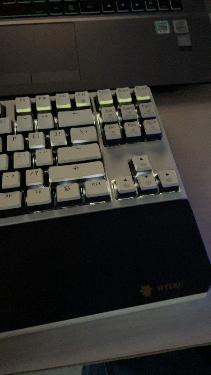 4g双模机械键盘87键pbt键帽台式机笔记本电脑游戏键盘黑白慕斯玫瑰