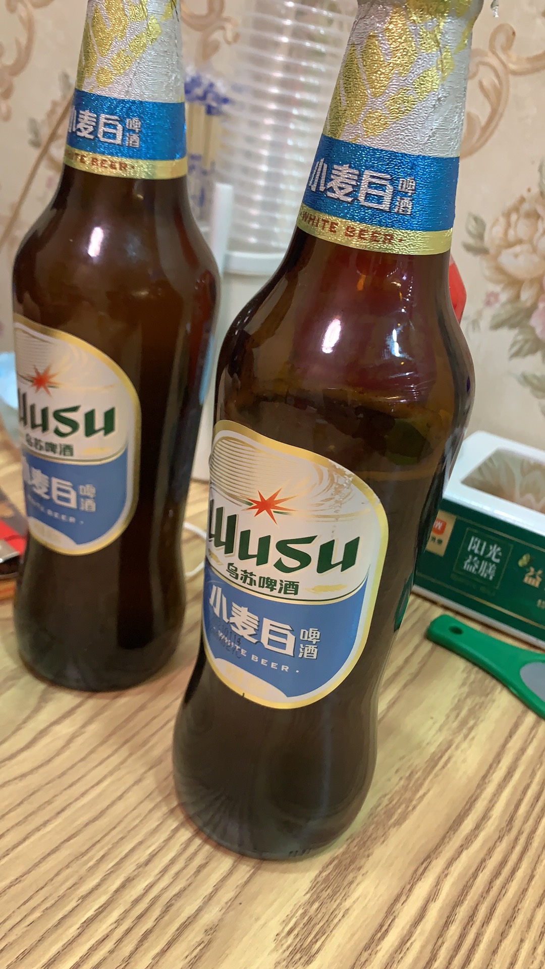 乌苏啤酒 wusu 小麦白啤酒新疆啤酒465mlx12瓶箱装 新疆大乌苏啤酒网