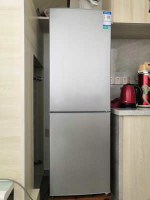 容声(ronshen)186l 冰箱 双门冰箱 家用小型 低噪节能 两门小电冰箱