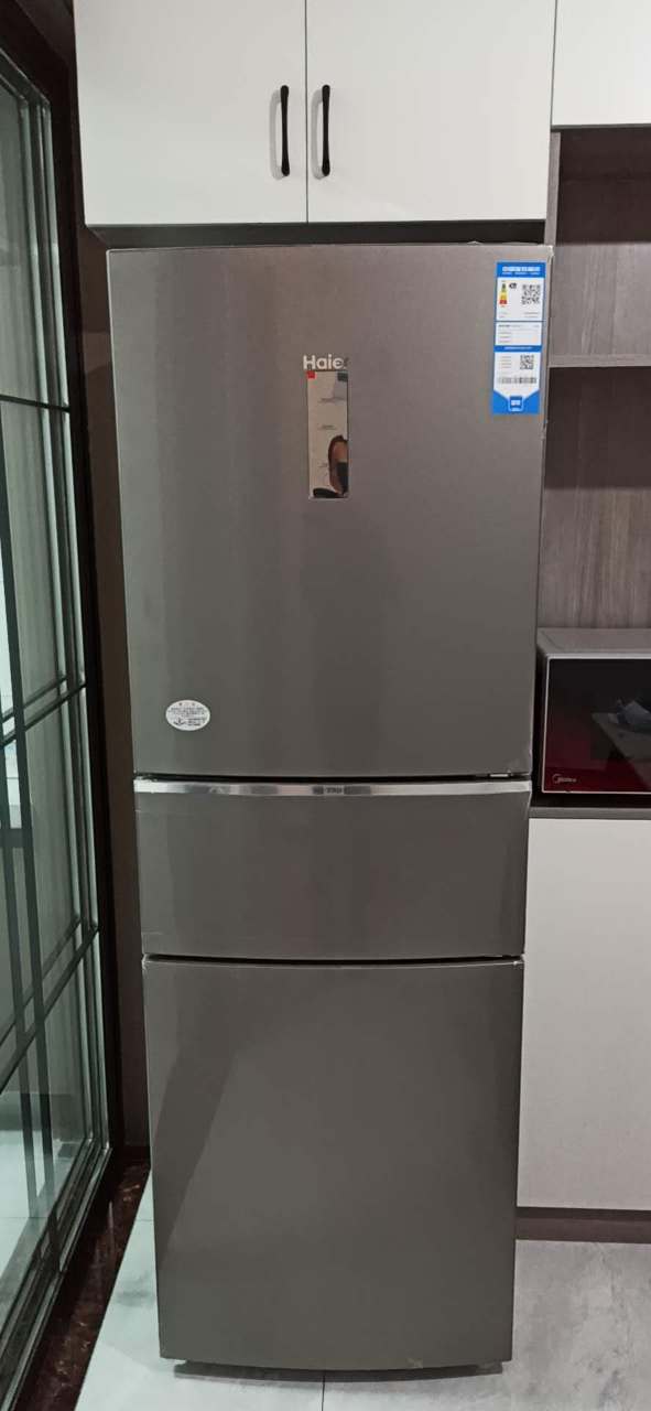 海尔(haier)253升 三门冰箱 变频无霜一级能效干湿分储 家用小冰箱