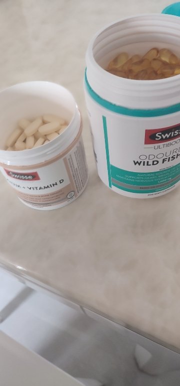 澳洲Swisse成人无腥味深海鱼油胶囊400粒/瓶装 进口鱼油/深海鱼油 高性价比1000mg含量香港保税随机发晒单图