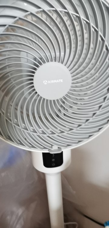 艾美特(Airmate)空气循环扇家用遥控 电风扇落地扇 台立式办公室风扇直流变频循环扇电扇FA18-RD48 白色晒单图