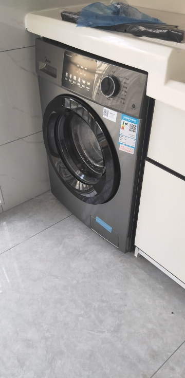 美的(Midea)滚筒洗衣机全自动 10公斤kg家用大容量家电带wifi除菌变频电机羽绒服洗 MG100VC133WY晒单图