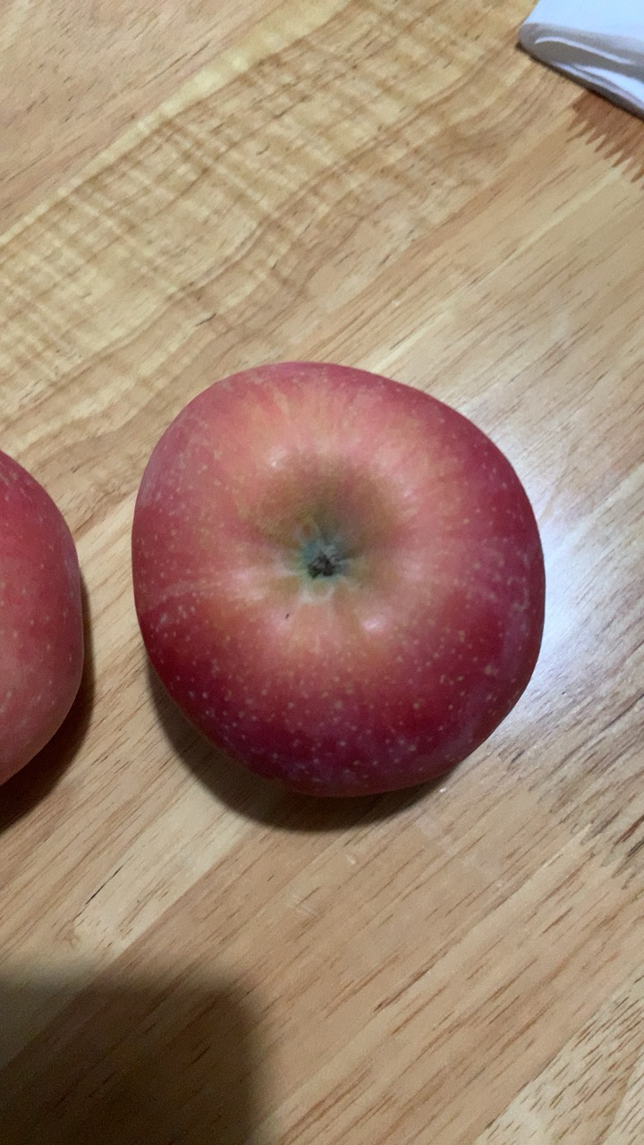 烟台红富士苹果2.5斤装 新鲜苹果水果生鲜晒单图