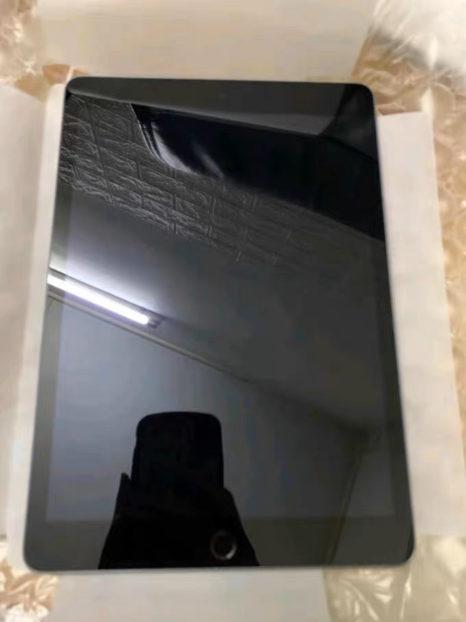 2021款 Apple iPad 9 代 10.2英寸 256G WLAN版 平板电脑 银色 MK2P3CH/A晒单图