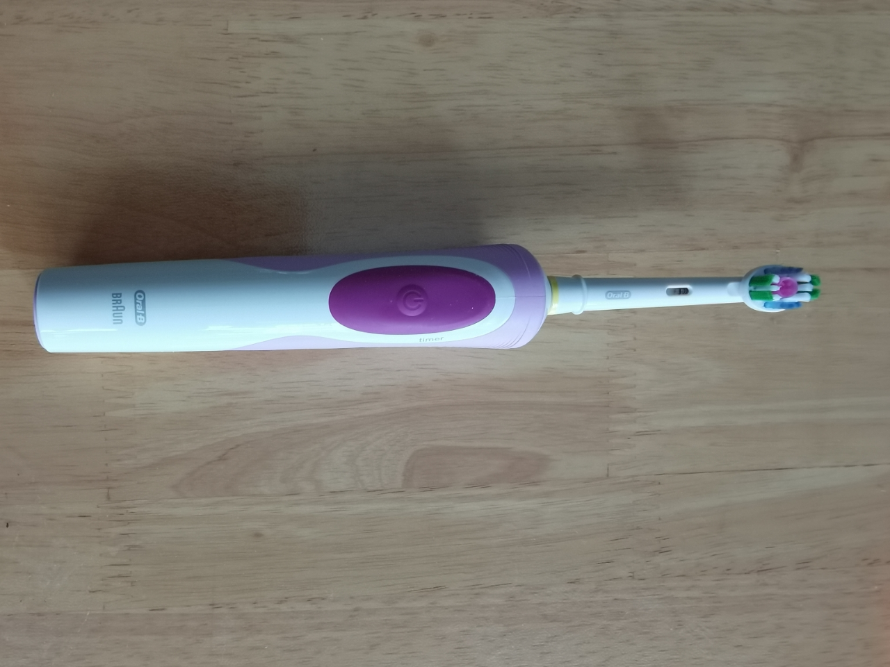 博朗欧乐B D12亮杰型魅力紫 旋转式清洁 防水机身 充电式成人款电动牙刷(含刷头*2)晒单图