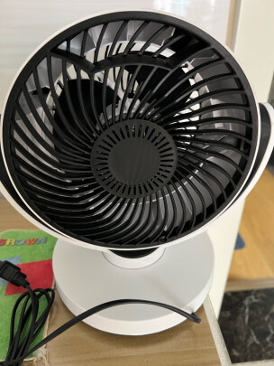格力(Gree)空气循环扇台式风扇家用电风扇摇头小风扇涡轮换气扇循环对流 FXT-15X65ag3 白+黑晒单图
