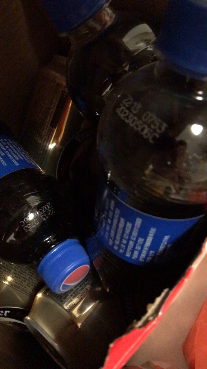 百事可乐 Pepsi 汽水 碳酸饮料 300ml*4瓶 (新老包装随机发货)晒单图