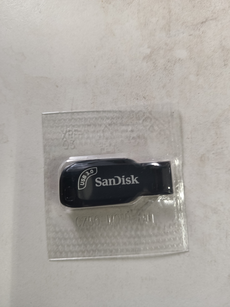 闪迪(Sandisk)32GB U盘 酷邃 CZ410 高速USB3.0 读取速度100MB/s 黑色晒单图