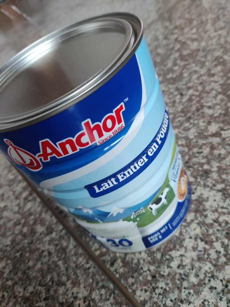 安佳(Anchor) 全脂高钙成人奶粉 900g/罐 进口奶粉 学生奶粉 新西兰进口晒单图