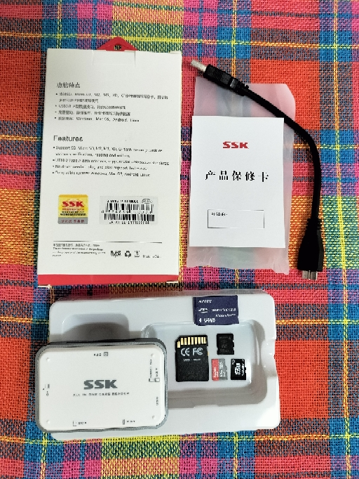 SSK/飚王 SCRM056 USB3.0高速多功能多合一读卡器TF/SD/CF(新纸盒外包)晒单图