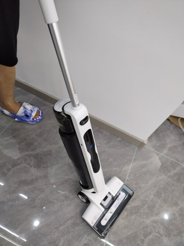 美的(Midea)洗地机X7无线智能深度清洁吸尘器家用吸拖洗扫一体拖地机晒单图