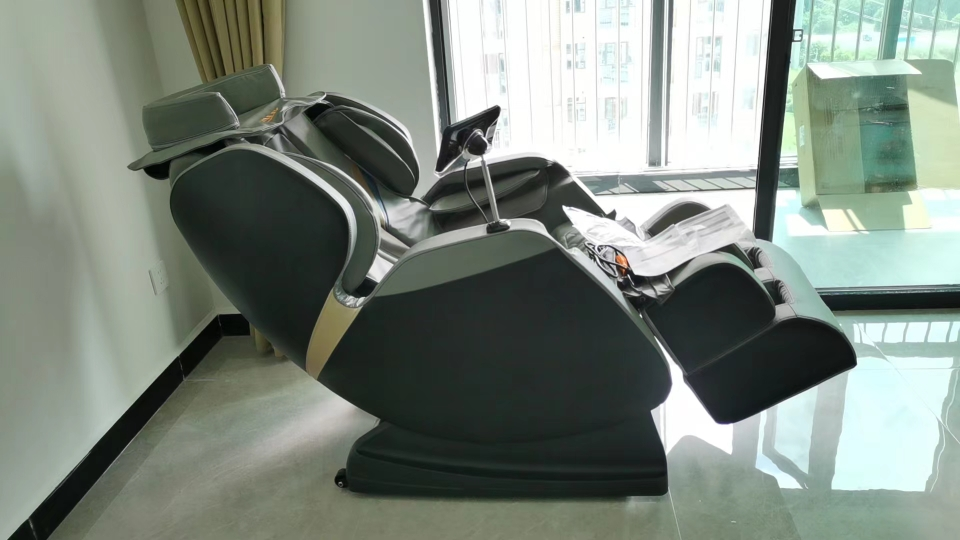 奥克斯按摩椅3D机械手SL轨道捶打揉捏全自动多功能全身家用太空舱躺椅Q8 款晒单图