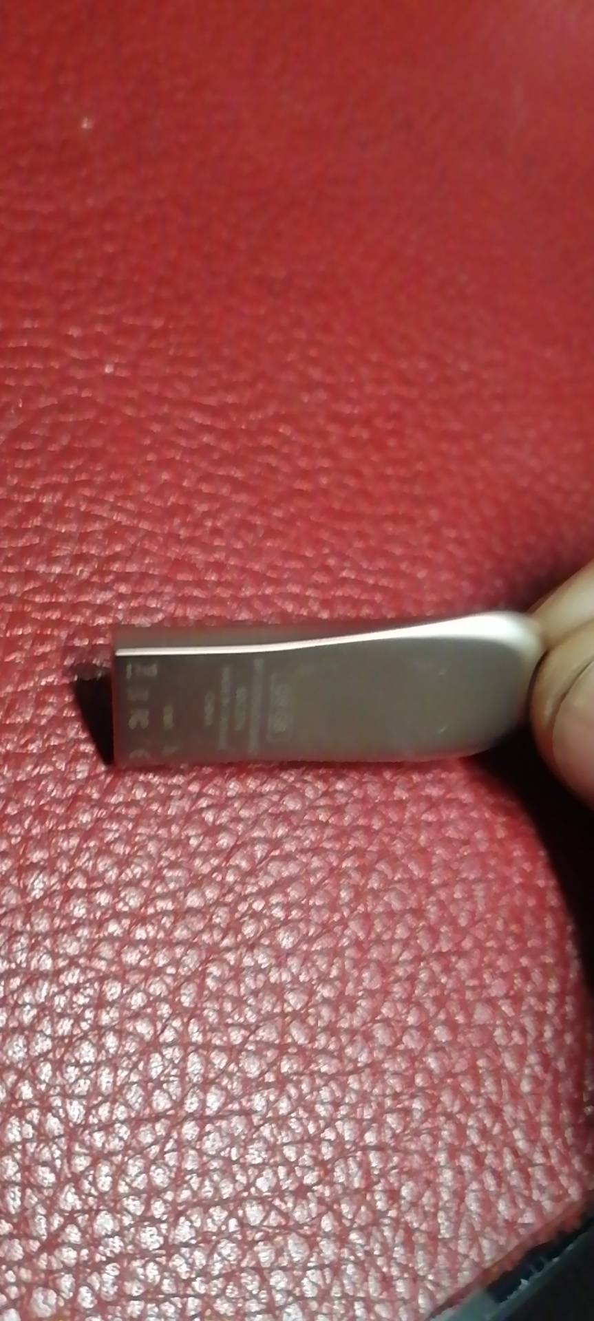 [官方授权]闪迪(SanDisk) U盘128G 酷奂CZ74 高速USB3.1闪存盘 金属激光 礼品定制刻字晒单图