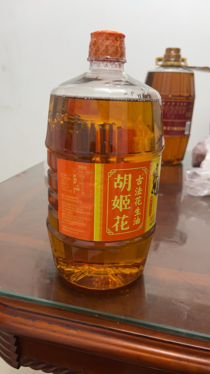 胡姬花古法花生油1.8L/瓶宿舍小瓶装炒菜花生油食用油酥田推荐晒单图