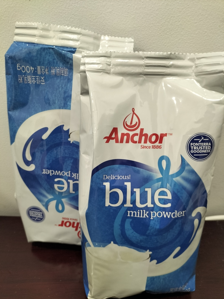 安佳(Anchor)新西兰奶源 全脂乳粉400g*1袋 青少年中老年调制乳粉 成人奶粉晒单图
