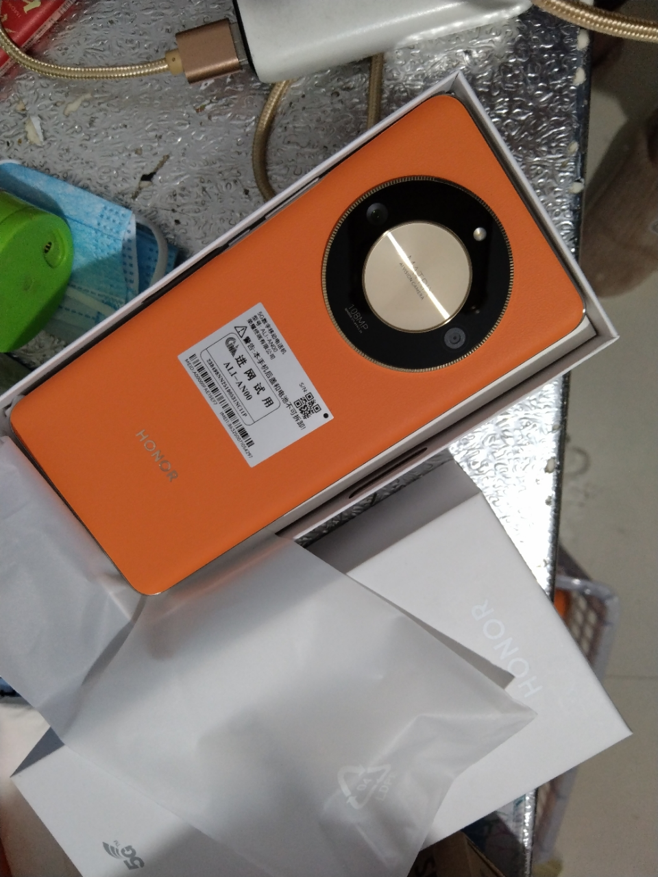 荣耀X50 16GB+512GB 燃橙色 骁龙6芯片 1.5K超清护眼曲屏 5800mAh大电池 5G移动联通电信全网通手机晒单图