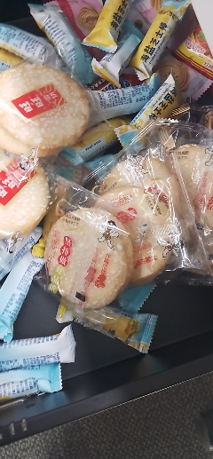 旺旺雪饼84g雪米饼休闲好吃的膨化零食点心下午茶办公室小吃1袋晒单图