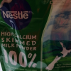 雀巢新西兰进口奶源 脱脂高钙营养牛奶粉800g*1袋全优乳蛋白生牛乳晒单图