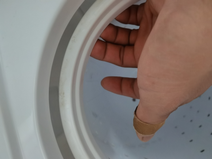 志高(CHIGO) 8.5公斤容量 家用半自动双桶双缸波轮洗衣机 茶色透明 蓝光杀菌晒单图