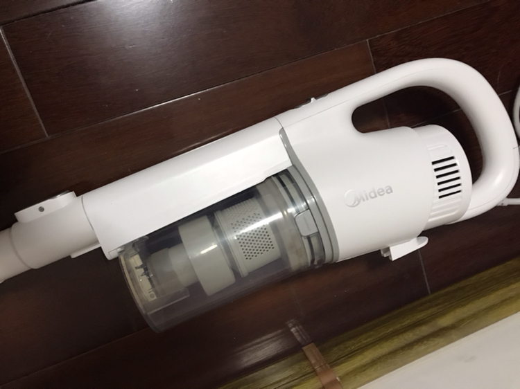 美的(Midea)吸尘器家用U2 有线手持推杆地毯两用 大吸力吸尘器 大功率轻便清洁机晒单图