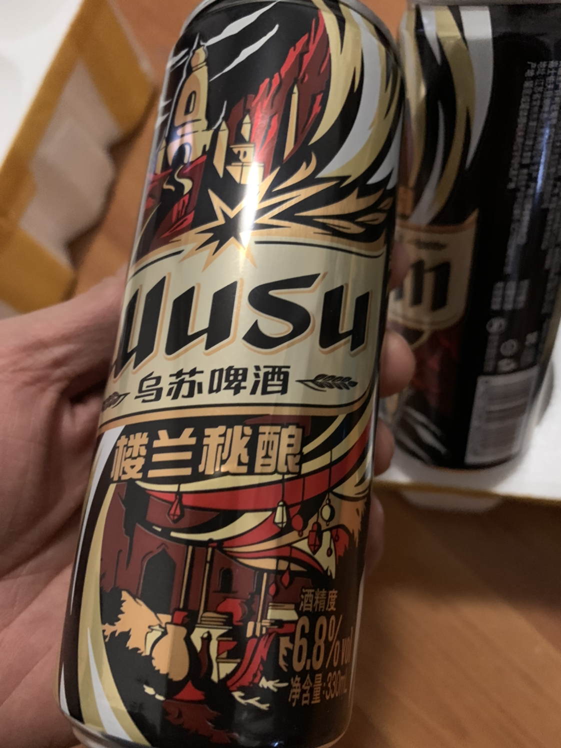 乌苏啤酒(wusu) 楼兰秘酿330ml*6听 罐装晒单图
