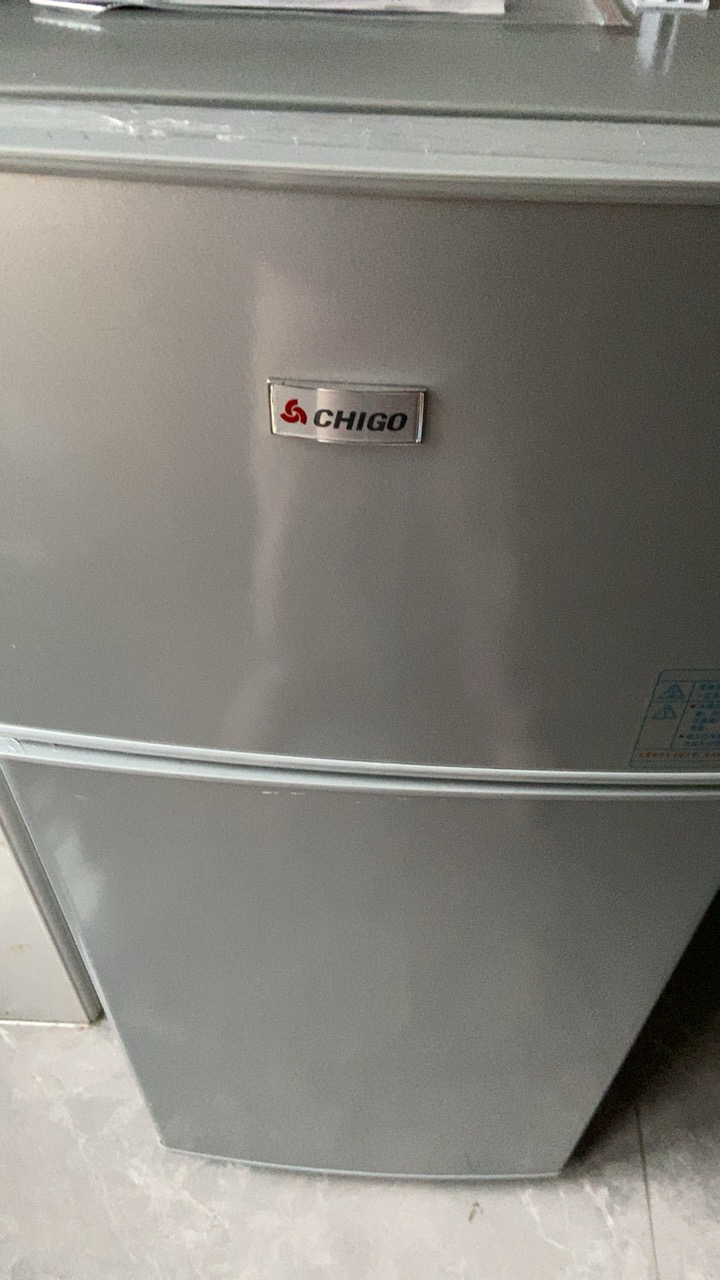 志高(CHIGO) 82升双门小冰箱 迷你两门小冰箱 家用冷藏冷冻小型电冰箱(星光银)晒单图