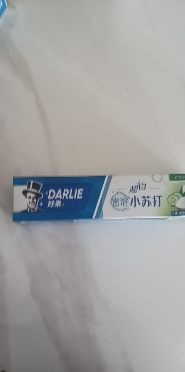 DARLIE好来(原黑人)牙膏超白密泡小苏打温和亮白-芦荟小青瓜190g 温和亮白 口感细腻顺滑晒单图