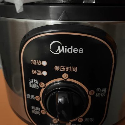 美的(Midea)MY-12CH402A/W12PCH402E 一键旋钮操作 大双层防堵罩机械式4升电压力锅晒单图