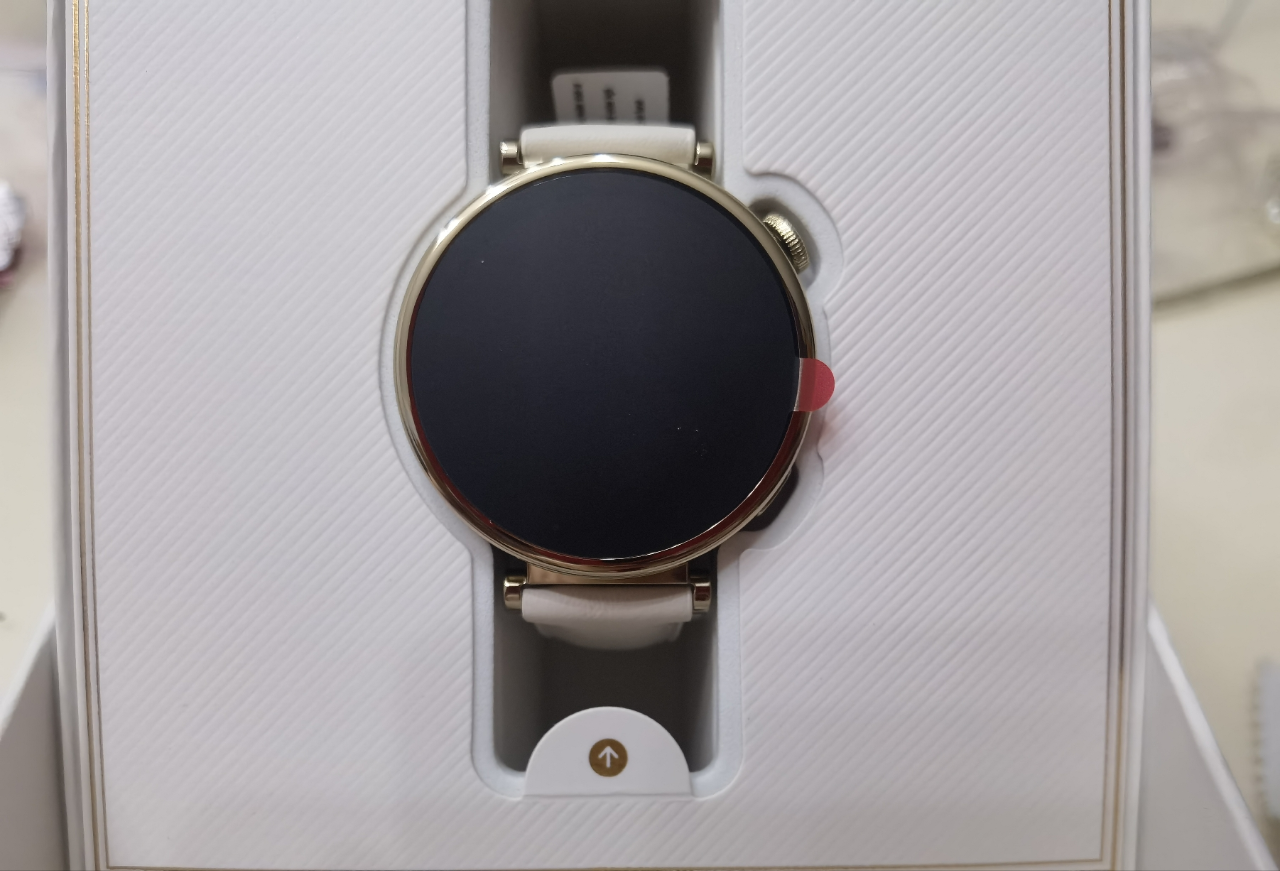 华为/HUAWEI WATCH GT 4 41mm 凝霜白 白色真皮表带 智能手表 运动手表晒单图