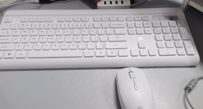 惠普(hp)无线键鼠套装鼠标键盘104键巧克力键帽 智能休眠省电 笔记本台式电脑通用办公商务家用 人体工学 CS500晒单图