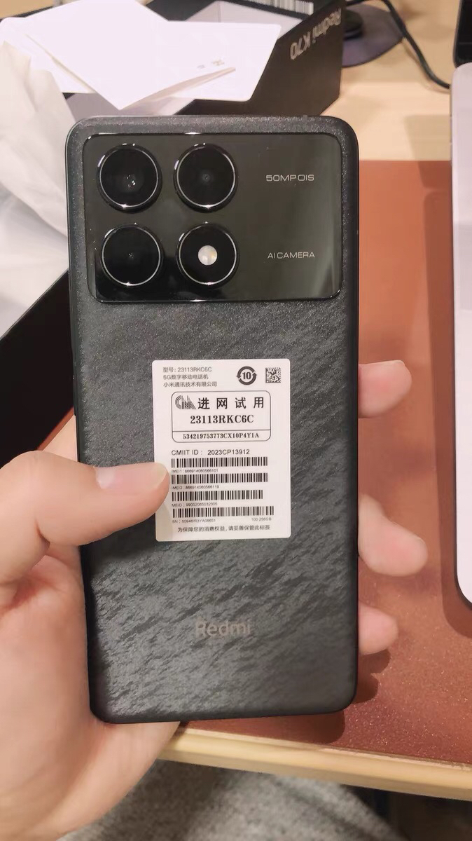 小米 Redmi K70 12GB+256GB 墨羽 小米澎湃OS 120W有线快充 第二代高端 2K 中国屏 5G智能手机晒单图