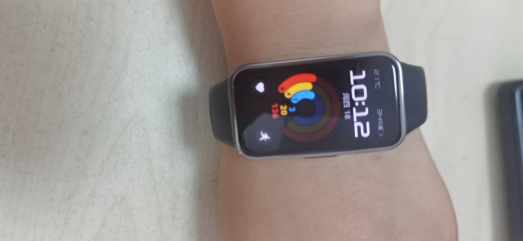 华为/HUAWEI 手环9 NFC版 星空黑 智能手环 运动手环 全天舒适佩戴 睡眠健康管理 心率失常提醒 强劲续航 手环8升级晒单图