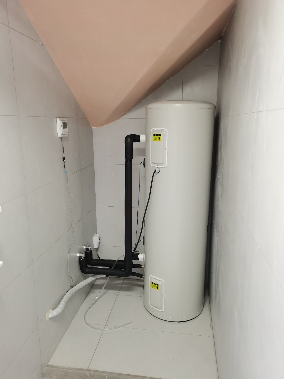 美的(Midea)空气能热水器家用200升全新升级R32冷媒节能电辅速热75℃ RSJF-33/DN8-200D(E2)晒单图
