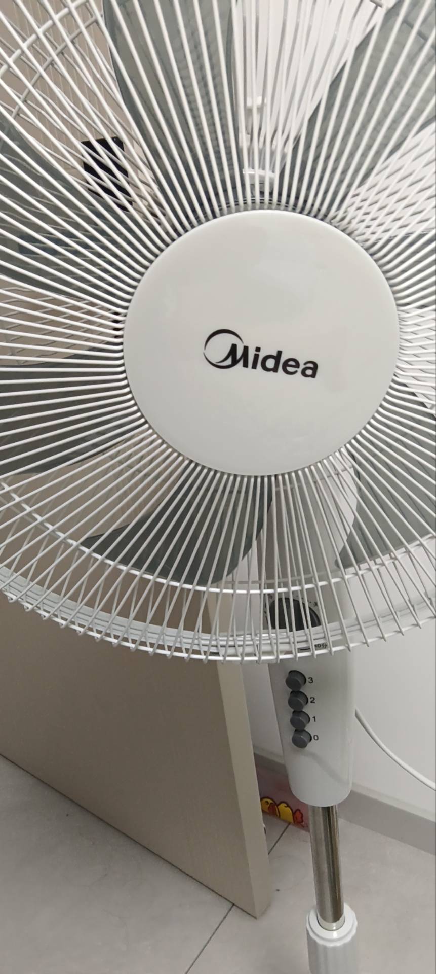 美的(Midea) 电风扇落地扇16吋7叶大风仿生扇台式立式四季风扇家用轻音节能可定时落地扇空调伴侣 SAE40E晒单图