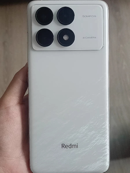 小米(MI)Redmi K70 第二代骁龙® 8 小米澎湃OS 第二代2K屏 12GB+256GB 晴雪白 小米红米K70手机晒单图