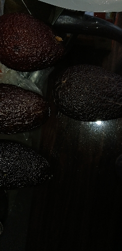 [西沛生鲜]秘鲁牛油果 进口新鲜水果 4个装 单果100g-140g 西沛晒单图
