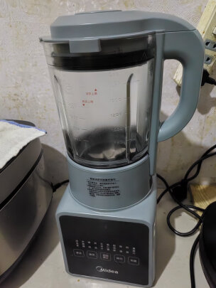 美的(Midea)破壁机 家用多功能料理机1.75L大容量智能早餐豆浆机榨果汁料理辅食机MJ-PB80F67(双杯配置)晒单图