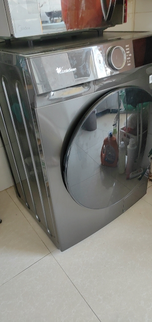 小天鹅(LittleSwan)滚筒洗衣机10公斤大容量水魔方变频智能彩屏1.1高洗净比TG100V618T李佳琦直播同款晒单图