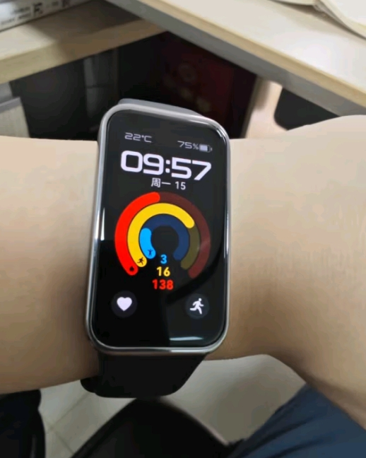 华为/HUAWEI 手环9 NFC版 星空黑 智能手环 运动手环 全天舒适佩戴 睡眠健康管理 心率失常提醒 强劲续航 手环8升级晒单图