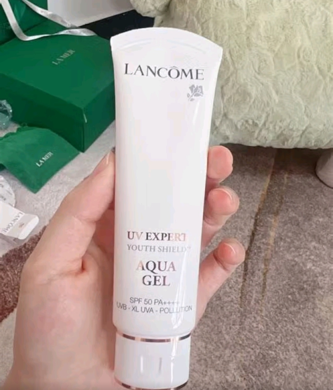 法国(Lancome)兰蔻水漾轻透隔离露UV小白管空气感防晒霜SPF50柔皙轻透防晒霜50ml (清爽/型)晒单图