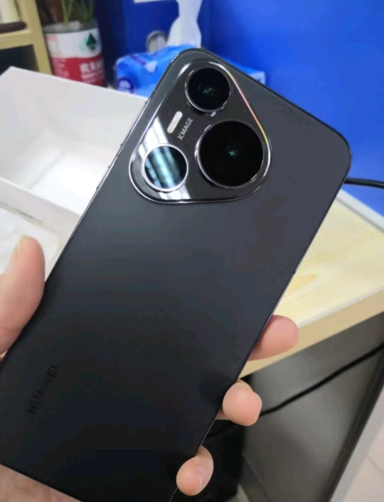 华为/HUAWEI Pura 70 Pro 12GB+1TB 羽砂黑 超高速风驰闪拍 超聚光微距长焦 华为P70智能旗舰手机晒单图