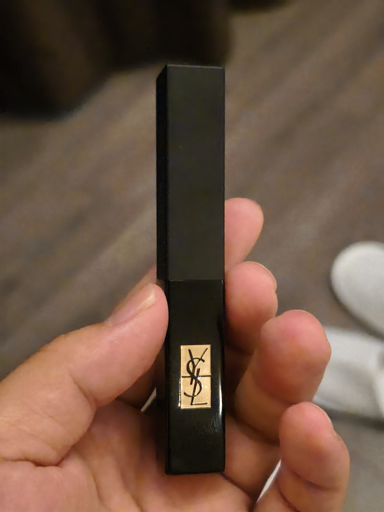 圣罗兰(YSL)新款小黑条口红 不易掉色气质显白不挑皮 裸感哑光持久 细管丝绒纯口红#302赤裸豆/沙 2g晒单图