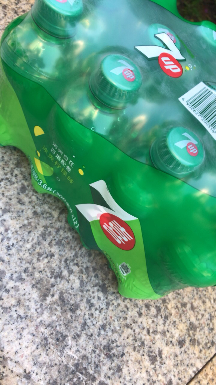 百事可乐 7喜 七喜7up 柠檬味 碳酸饮料整箱 300ml*12瓶 (新老包装随机发货)晒单图