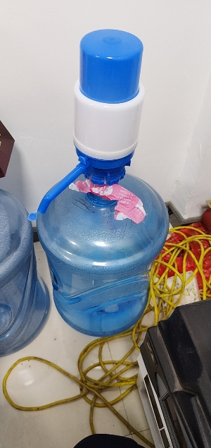 手压式饮水器矿泉水桶手动压水器饮水机抽水泵吸水器桶装水自动取水器晒单图