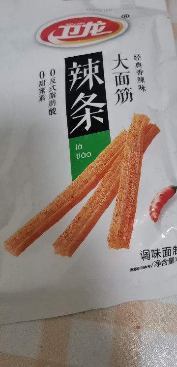 卫龙辣条大面筋65g*5包麻香辣网红小吃休闲零食品素肉聚餐晒单图