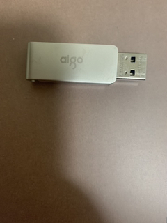 爱国者(AIGO) 高速USB3.0 传输U330精耀 全金属旋转U盘 电脑U盘 车载U盘银色 128G晒单图